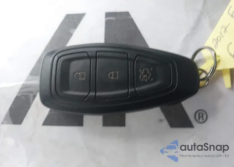 2012 Ford Focus Titanium z USA, uszkodzony, nr VIN 1FAHP3J24CL366021